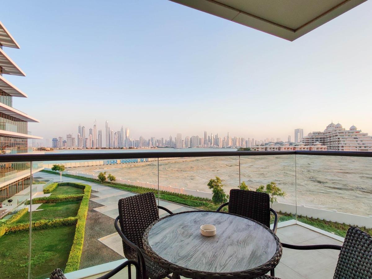 Bnbme - Th8 Palm Hotel Дубай Экстерьер фото