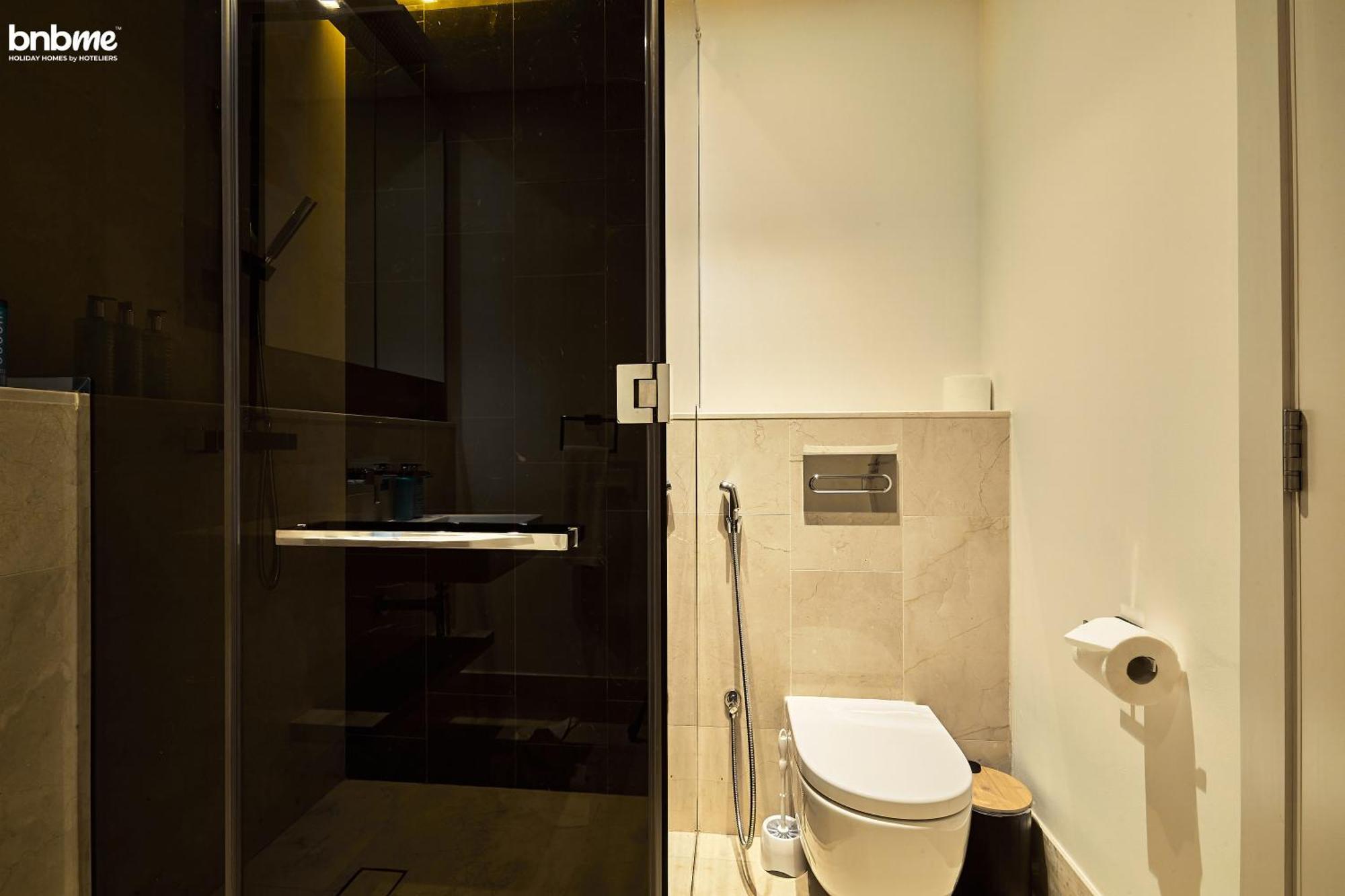 Bnbme - Th8 Palm Hotel Дубай Экстерьер фото