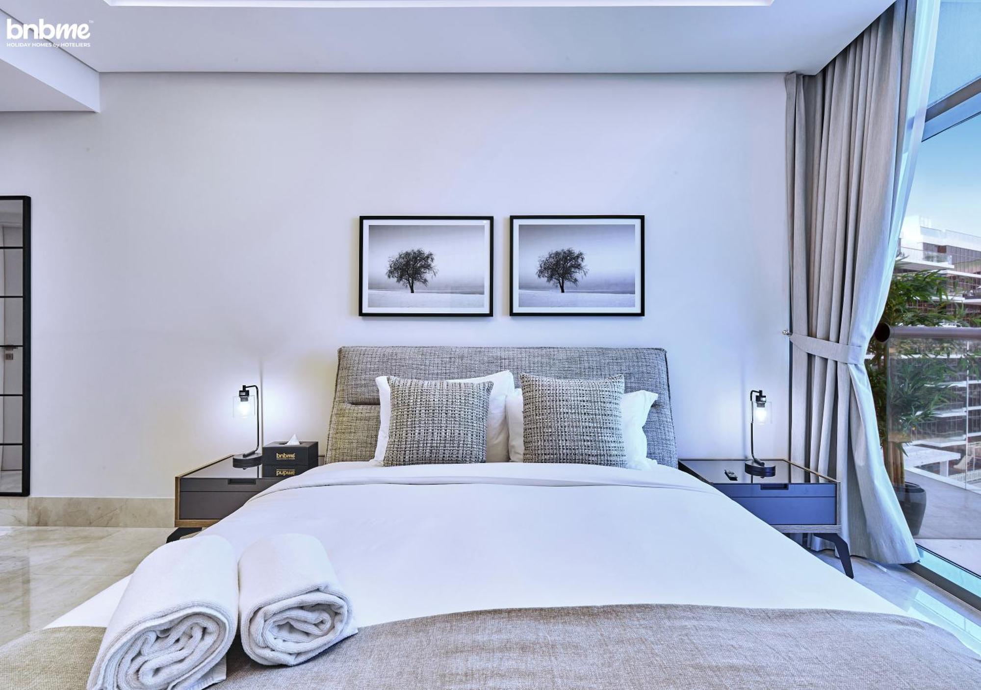 Bnbme - Th8 Palm Hotel Дубай Экстерьер фото